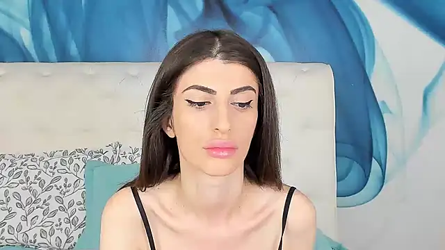 SkinnyDolly online show from October 26, 2025, 3:01 am