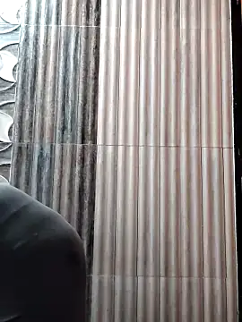 MrNick74 online show from December 19, 2025, 2:07 am