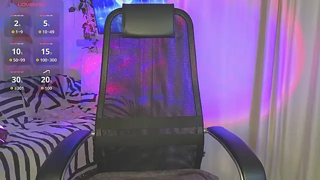 Snapshot of KellyFouler chatting on March 1, 2026, 4:20 pm KellyFouler online show from March 1, 2026, 4:20 pm