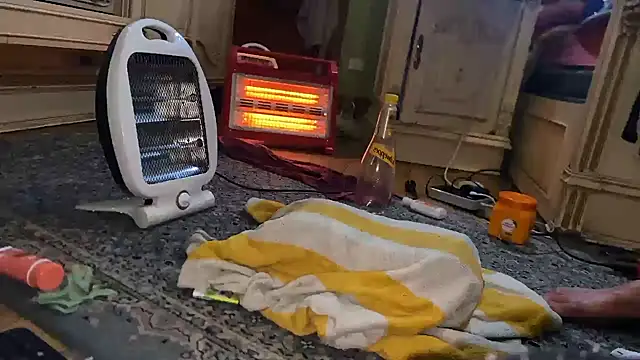 Snapshot of emylolo9 chatting on January 4, 2025, 7:34 pm emylolo9 online show from January 4, 2025, 7:34 pm