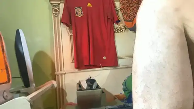 Snapshot of emylolo9 chatting on January 7, 2025, 1:59 am emylolo9 online show from January 7, 2025, 1:59 am