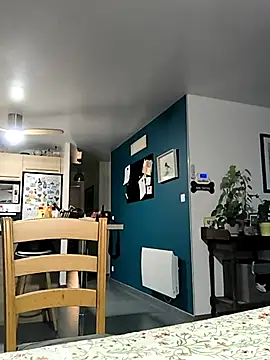 bogland33 online show from November 6, 2025, 6:58 am