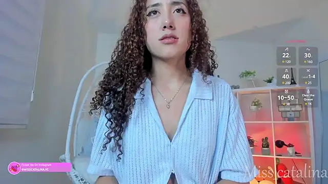 Snapshot of miss_catalinaa chatting on February 21, 2025, 11:33 am miss catalinaa online show from February 21, 2025, 11:33 am