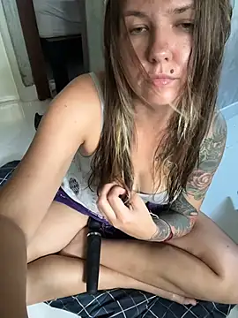 Snapshot of _private_person_ chatting on February 20, 2026, 9:21 am private person online show from February 20, 2026, 9:21 am