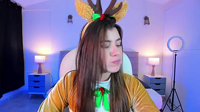 ARITOO  online show from December 17, 2024, 5:29 am