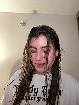 ARITOO  online show from March 12, 2025, 3:24 am