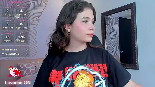 KarenPautt online show from February 3, 2025, 5:46 pm