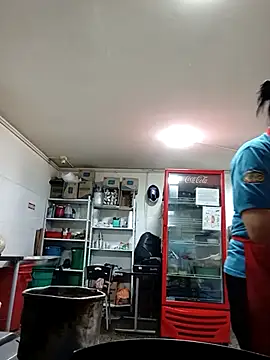 Snapshot of carolina_linarez69 chatting on December 5, 2025, 4:47 pm carolina linarez69 online show from December 5, 2025, 4:47 pm