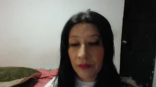 carolina linarez69 online show from March 8, 2026, 2:04 am