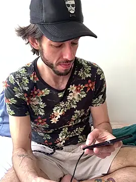 Snapshot of Mieto_ chatting on June 5, 2026, 2:56 pm Mieto online show from June 5, 2026, 2:56 pm