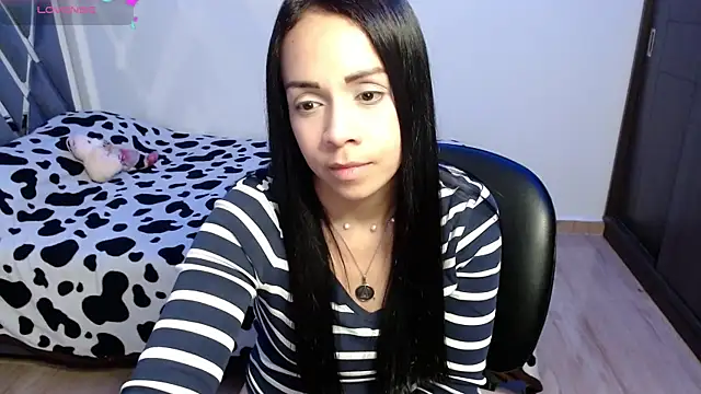 Snapshot of Amber_Lovely chatting on December 28, 2024, 3:37 am Amber Lovely online show from December 28, 2024, 3:37 am