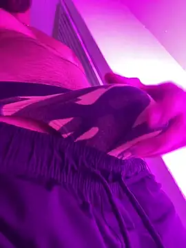 dantedesirexx online show from February 1, 2025, 7:02 pm