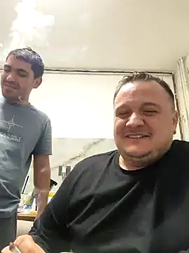 Cristian8409 online show from January 1, 2025, 2:09 am