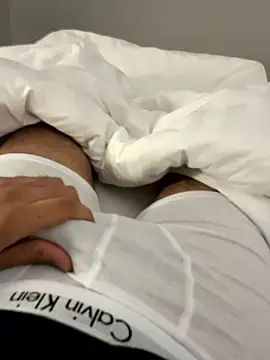 thick n hard online show from December 1, 2024, 7:47 pm