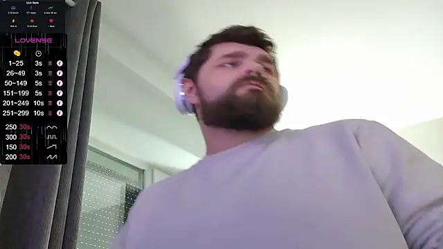 Snapshot of KingMarti chatting on January 19, 2026, 7:34 am KingMarti online show from January 19, 2026, 7:34 am