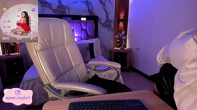 Jeen Taylor online show from March 13, 2026, 8:04 pm