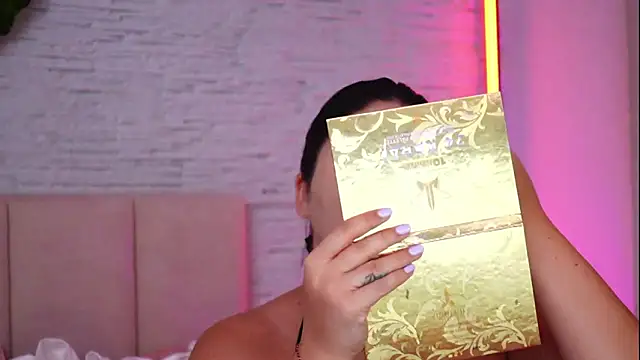 Snapshot of RachelSwaan chatting on February 4, 2026, 6:08 am RachelSwaan online show from February 4, 2026, 6:08 am