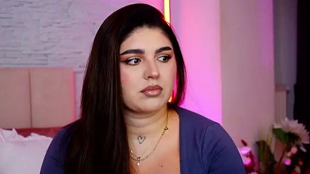 Snapshot of RachelSwaan chatting on February 11, 2026, 6:18 am RachelSwaan online show from February 11, 2026, 6:18 am