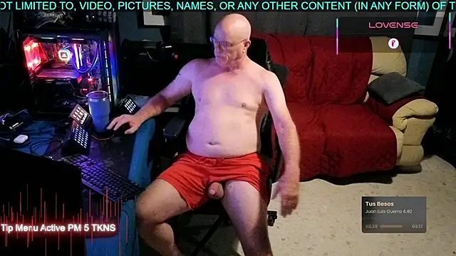 Pilot Dave 69 online show from September 15, 2025, 3:06 am