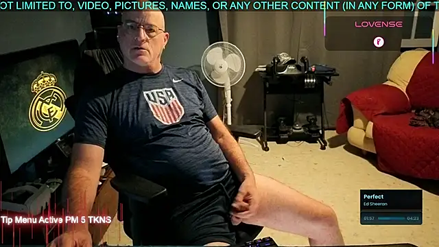 Pilot Dave 69 online show from September 24, 2025, 3:21 am