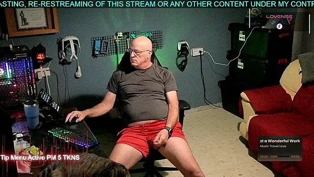 Pilot Dave 69 online show from November 10, 2025, 5:06 am