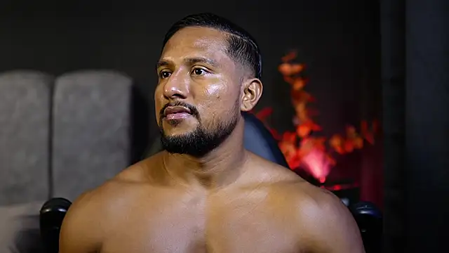 Snapshot of CallumMuscle chatting on November 6, 2025, 1:34 pm CallumMuscle online show from November 6, 2025, 1:34 pm