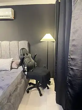 Snapshot of CallumMuscle chatting on December 5, 2025, 2:53 am CallumMuscle online show from December 5, 2025, 2:53 am