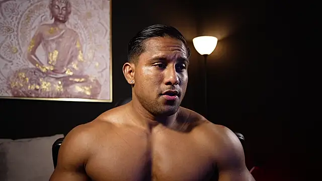 Snapshot of CallumMuscle chatting on February 14, 2026, 11:01 pm CallumMuscle online show from February 14, 2026, 11:01 pm