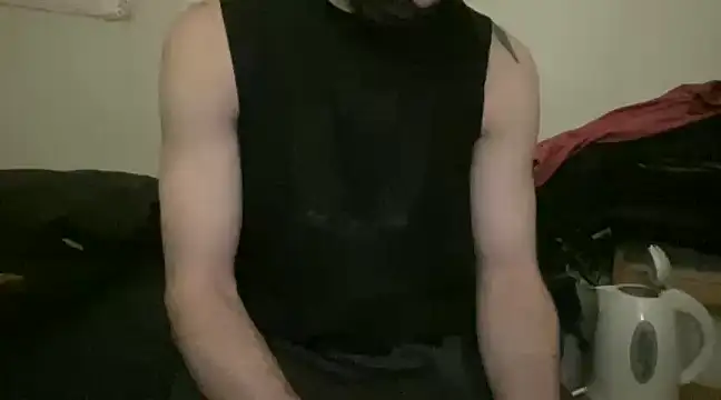 Snapshot of alphajoshkosh chatting on February 28, 2025, 9:15 am alphajoshkosh online show from February 28, 2025, 9:15 am