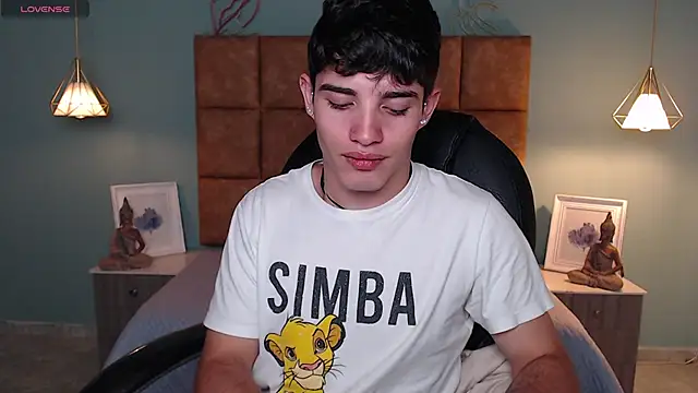 AlejooTwink online show from February 20, 2025, 11:54 pm