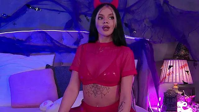 Snapshot of IvyRaven chatting on October 24, 2025, 5:09 pm IvyRaven online show from October 24, 2025, 5:09 pm