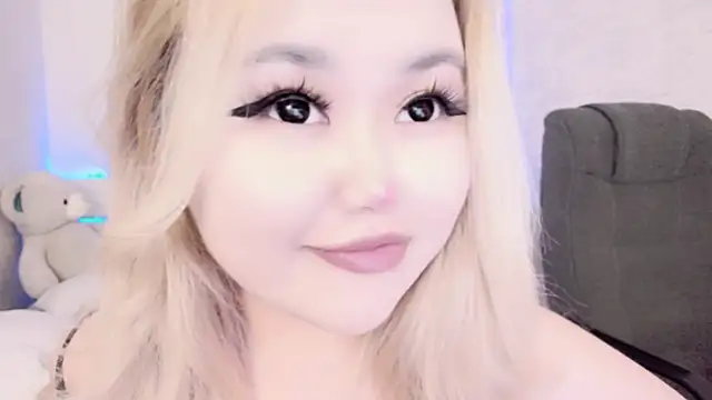 Snapshot of amelia_sunlight chatting on December 22, 2024, 11:09 pm amelia sunlight online show from December 22, 2024, 11:09 pm