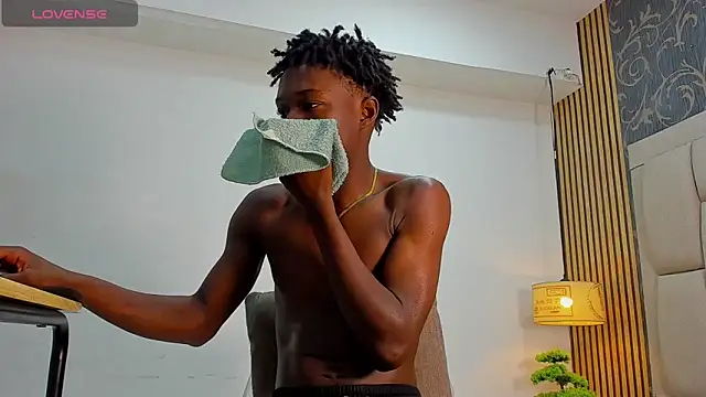 chimi88 online show from March 11, 2025, 11:23 am