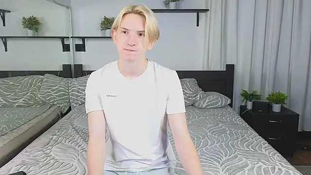 Ron Vils online show from September 14, 2025, 6:56 am