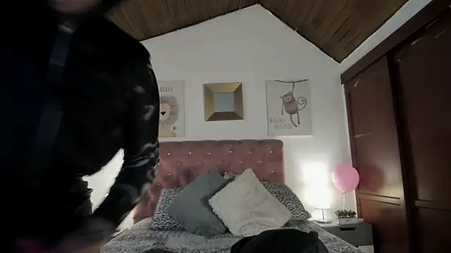 CelessteRedds online show from March 5, 2026, 1:07 pm