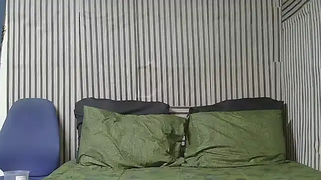 indiansuga online show from December 18, 2025, 8:09 am