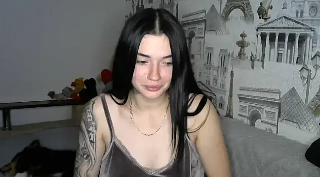 Snapshot of Liana_diva chatting on December 12, 2024, 2:15 am Liana diva online show from December 12, 2024, 2:15 am
