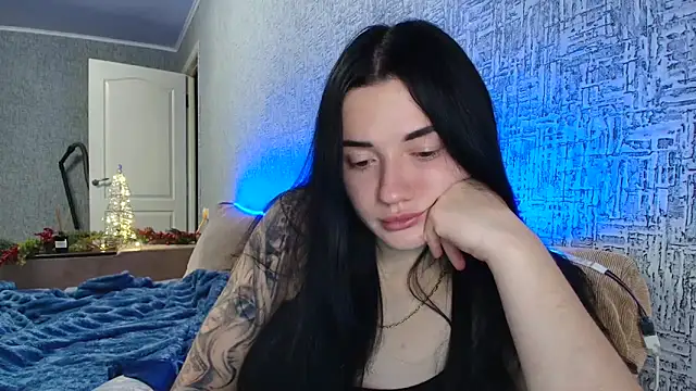 Liana diva online show from November 28, 2025, 12:41 pm