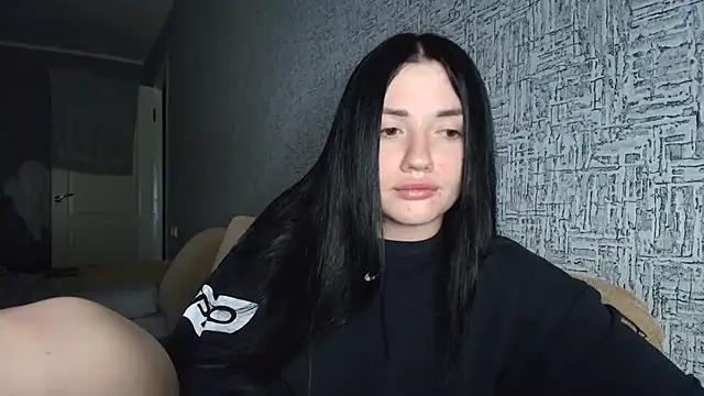 Snapshot of Liana_diva chatting on February 25, 2026, 2:37 pm Liana diva online show from February 25, 2026, 2:37 pm