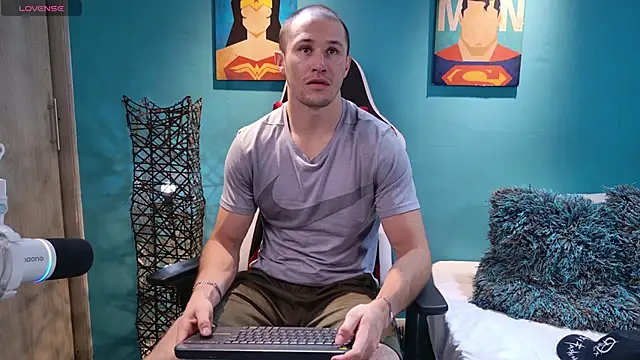 AxelFairchaild online show from January 23, 2025, 1:35 pm