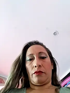 Snapshot of Melanyy_100 chatting on March 17, 2026, 6:22 pm Melanyy 100 online show from March 17, 2026, 6:22 pm