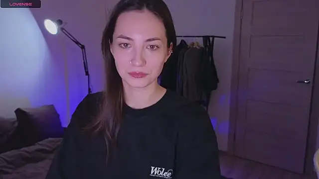 Space X Roxy  online show from December 9, 2024, 3:44 pm