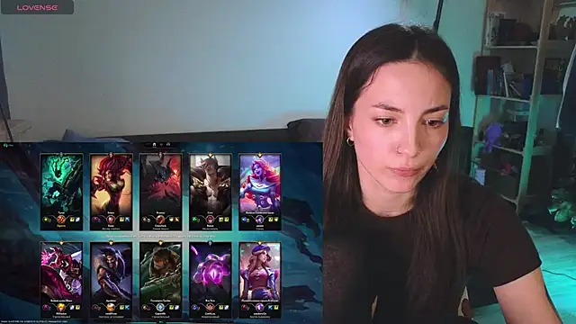 Space X Roxy  online show from March 3, 2025, 8:21 pm