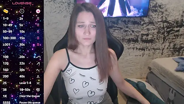 Snapshot of PamelaYoun chatting on November 9, 2025, 2:37 pm PamelaYoun online show from November 9, 2025, 2:37 pm