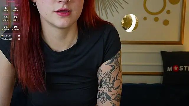 Magnetic Mia  online show from December 20, 2024, 5:40 pm