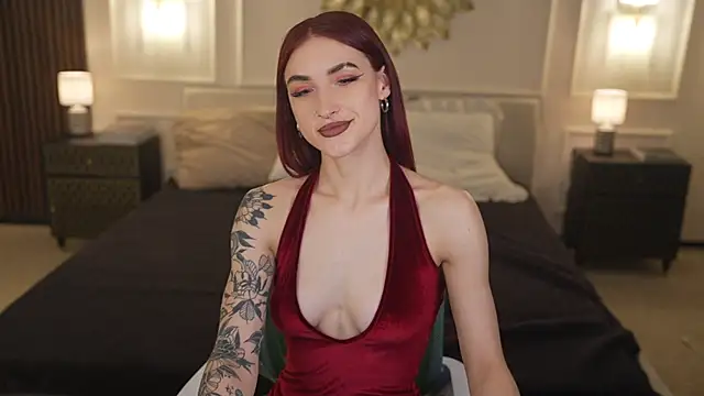 Snapshot of Magnetic_Mia_ chatting on April 21, 2026, 2:51 am Magnetic Mia online show from April 21, 2026, 2:51 am