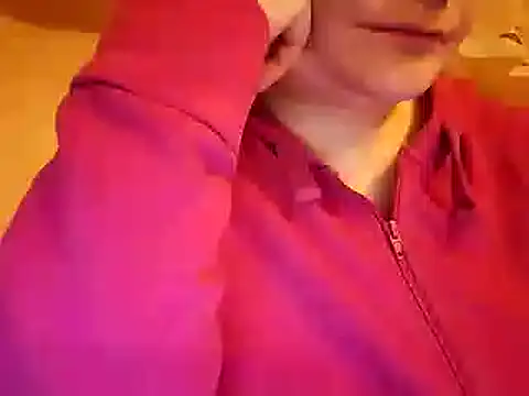 Snapshot of AalinnaK chatting on December 2, 2024, 4:53 pm AalinnaK online show from December 2, 2024, 4:53 pm