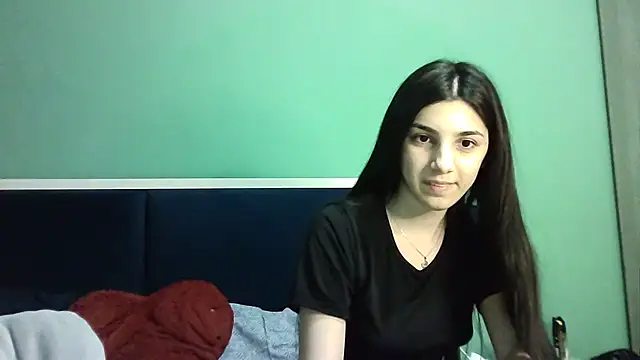 Ahotkittyxxx online show from January 17, 2025, 4:04 pm