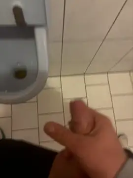 daubine46 online show from March 22, 2026, 7:01 am