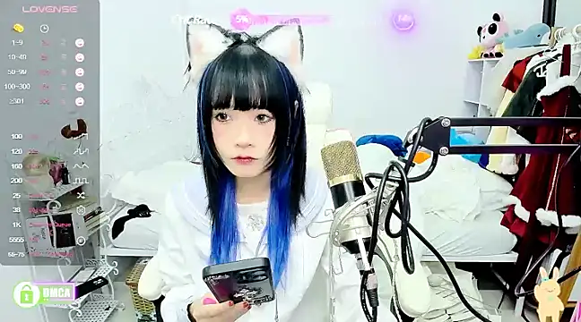 Snapshot of RassieRaph chatting on December 26, 2024, 11:03 pm RassieRaph online show from December 26, 2024, 11:03 pm